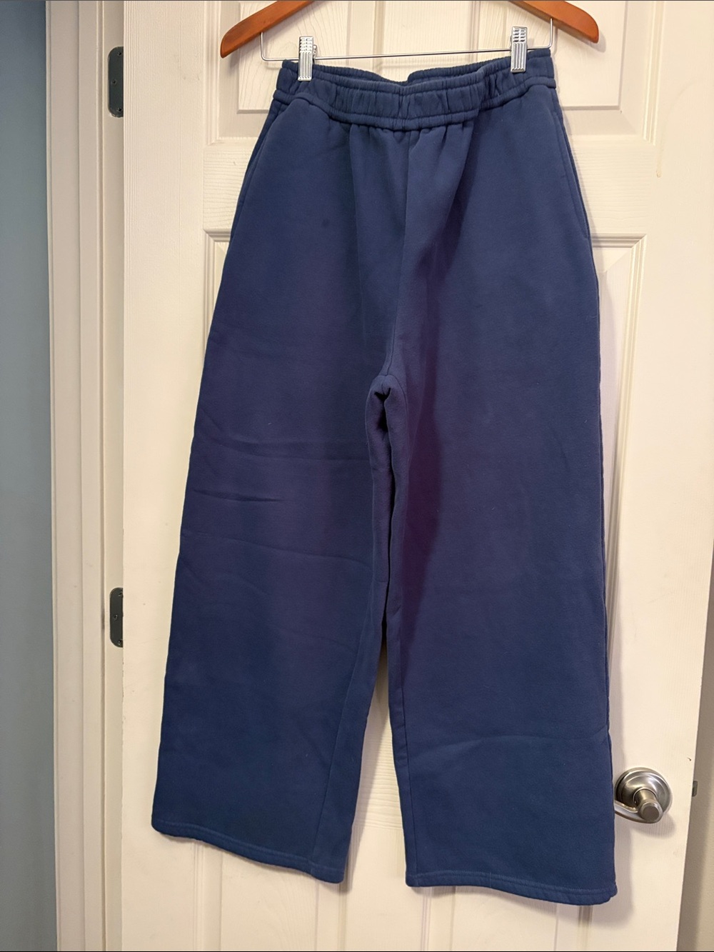 Women's Navy Wide-Leg Sweatpants with Elastic Waist
